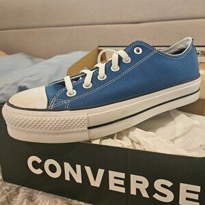 Converse low-tops